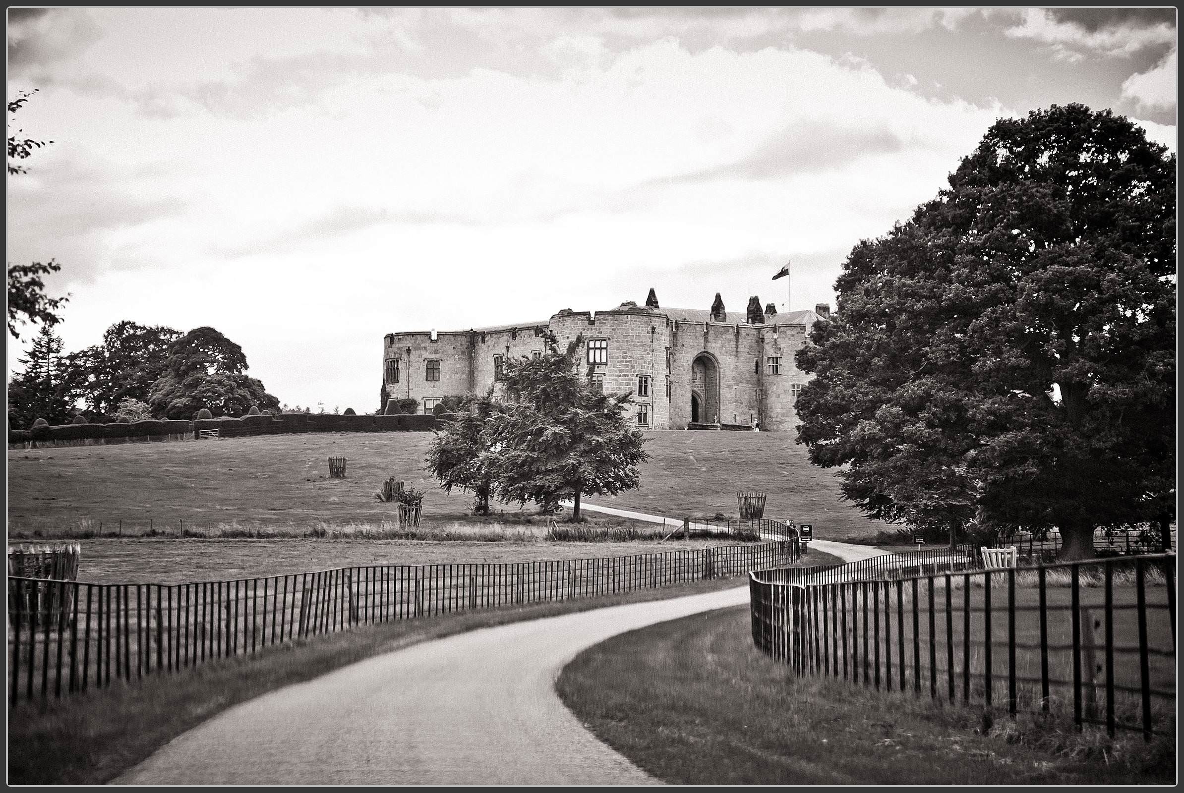 Chirk castle weddings