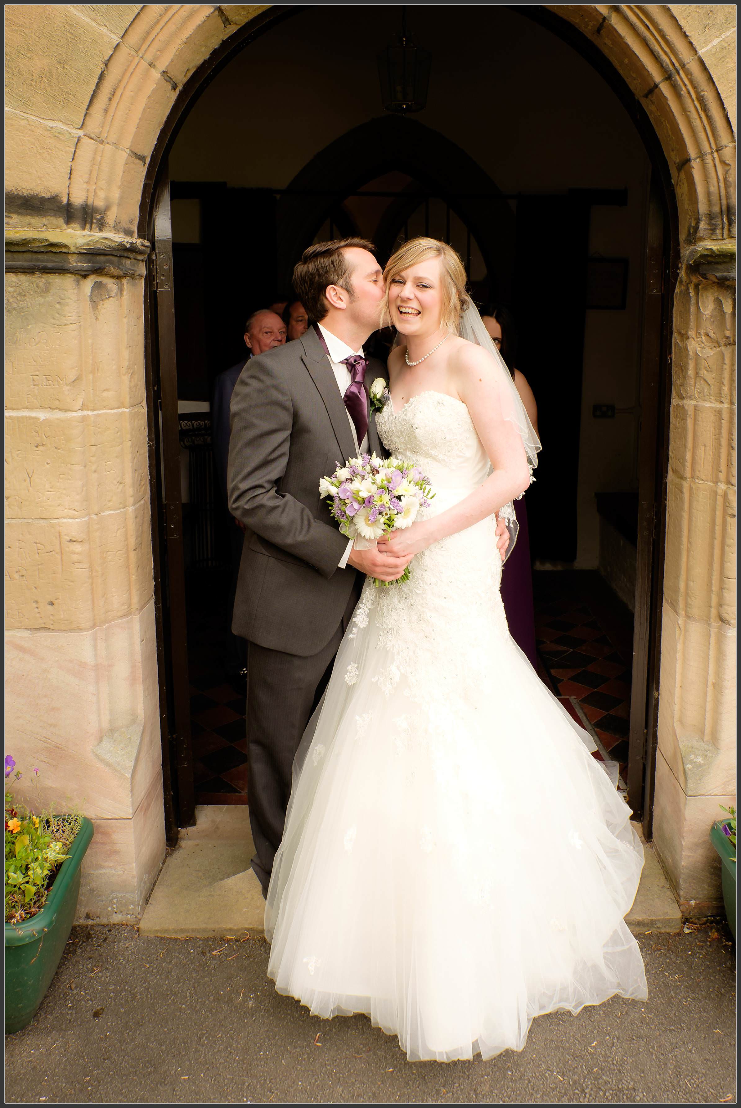 Bride and groom at Mancetter Church