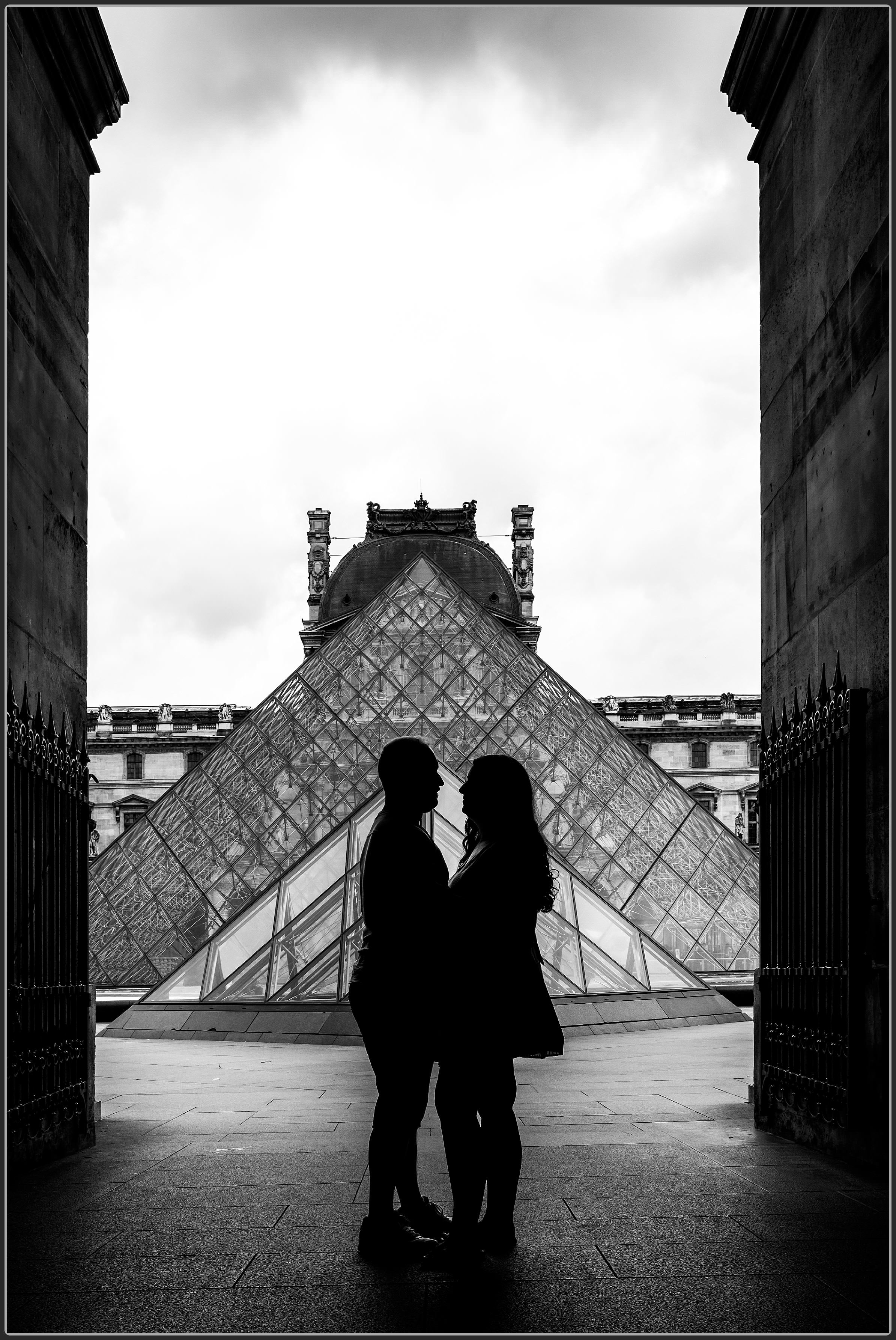 Paris engagement photo shoot